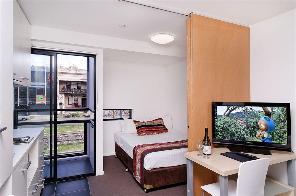 City Edge North Melbourne Apartment Hotel Luaran gambar
